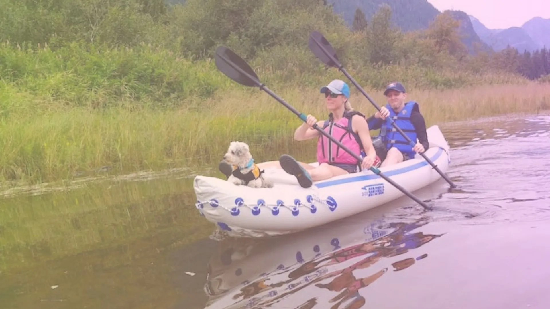 canoeing and kayaking similarities        
        <figure class=